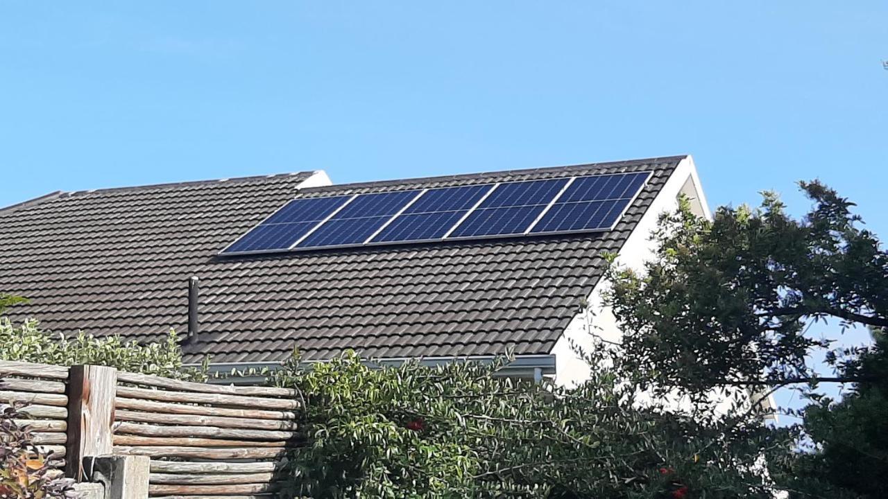 Garden- Pool Flat With Solar Electricity Somerset West Exterior foto
